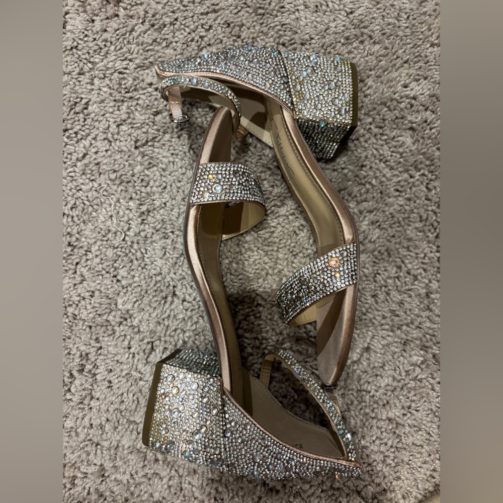 Betsy Johnson heels size 8.5